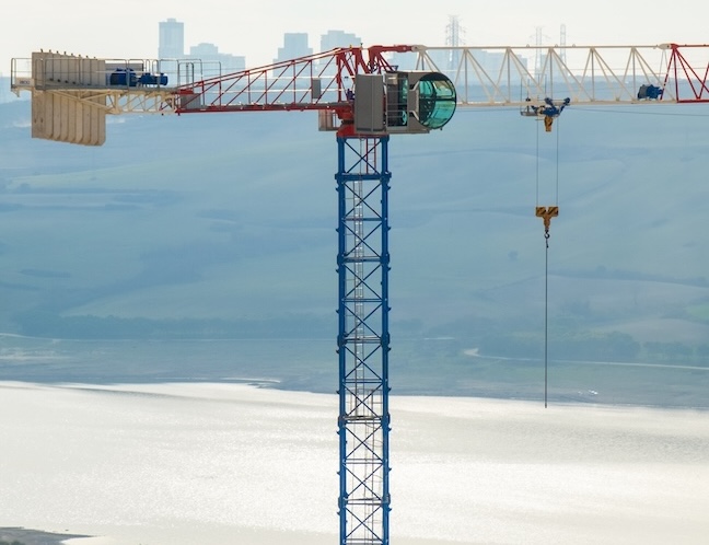Kule Vinçlerde Enerji Verimliliği ve Karbon Ayak İzi: Raimondi Türkiye ile Sürdürülebilir Şantiye Mümkün mü?